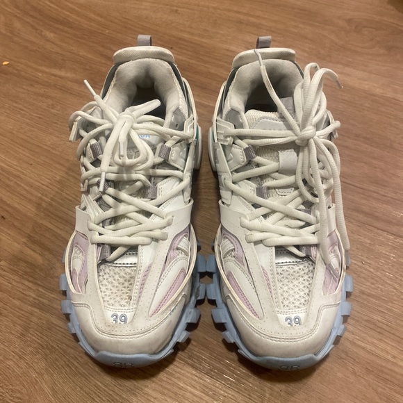 pls buy these bitches. - Picture 3 of 3